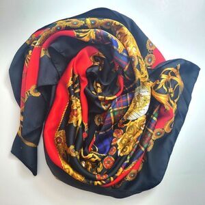 🏴󠁧󠁢󠁳󠁣󠁴󠁿🇬🇧Tartan & Baroque Square Scarf